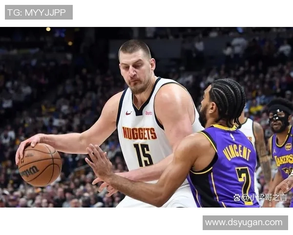 7人上双掀翻掘金！马刺30年就爱玩这招 约基奇准三双累蒙圈